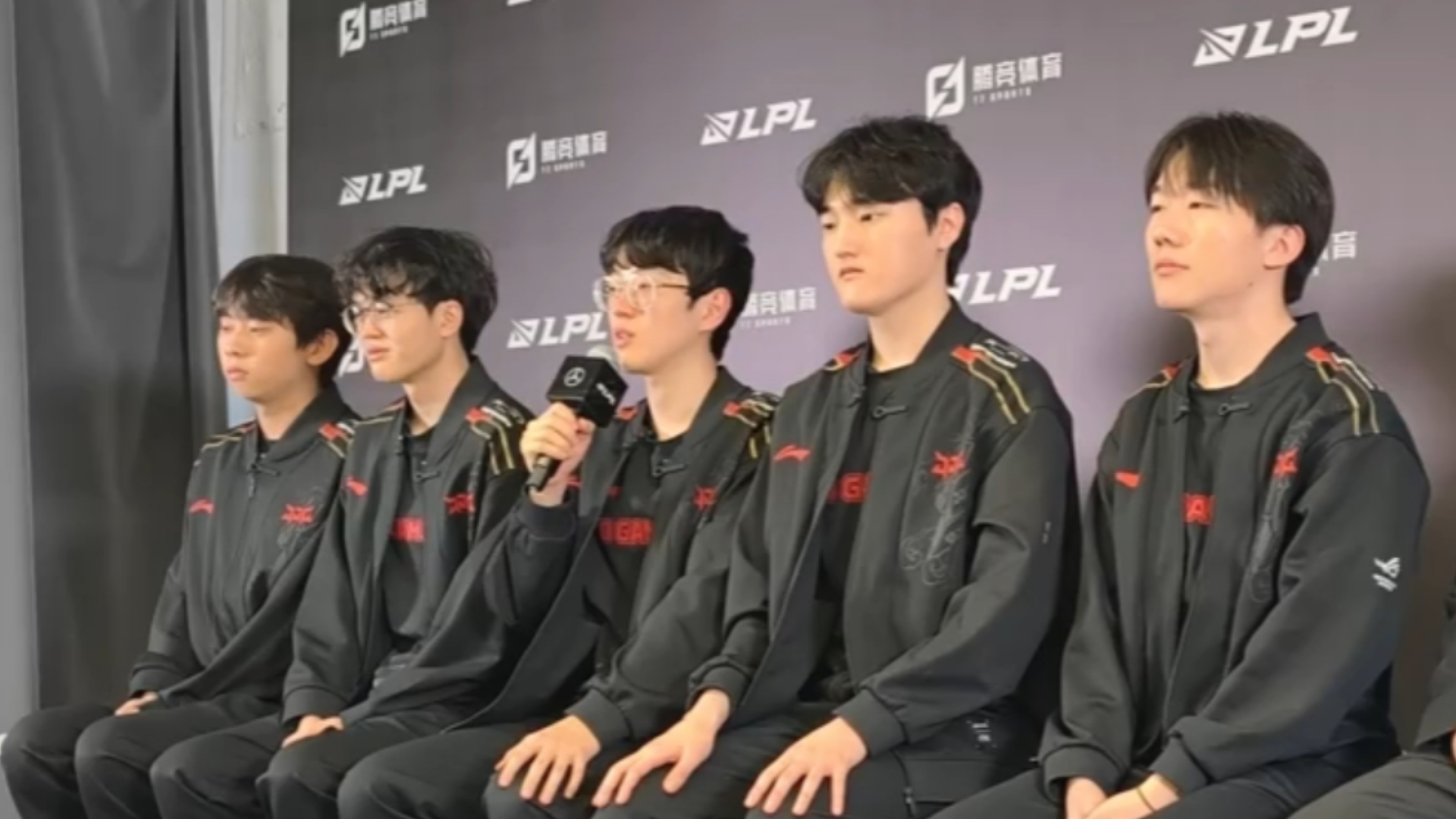  Scout连续七场比赛得分超过赛况扑朔迷离，FPX挑战极限！